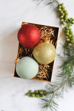 Load image into Gallery viewer, Eco Christmas Bauble - Red